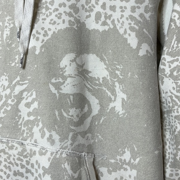 TNA Rare Lion‎ Print Hoody - Picture 3 of 6